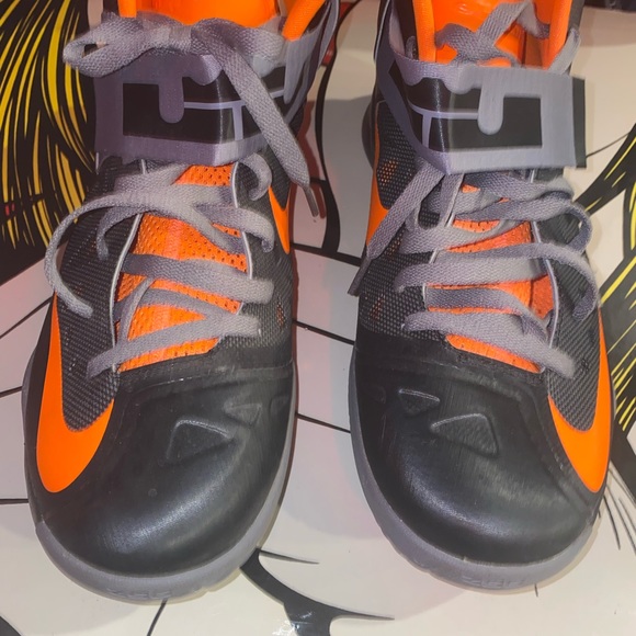 LEBRON AMBASSADOR 8 BLACK ORANGE SHOES - Picture 3 of 4